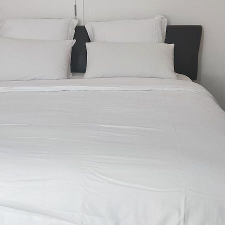Chambre R0 Avec Salle De Bain Partagee Pres De L'Hopital De La Citadelle A Liège Kültér fotó