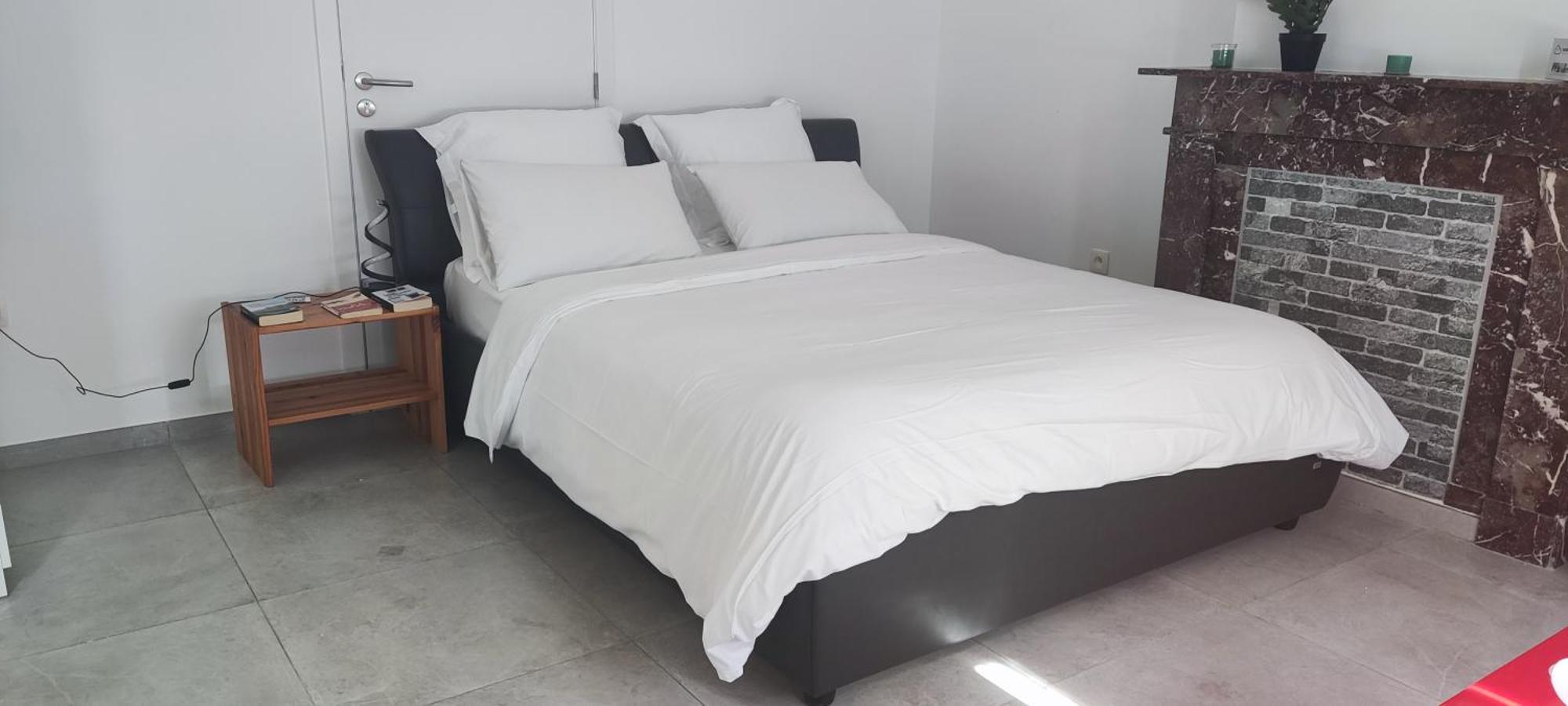 Chambre R0 Avec Salle De Bain Partagee Pres De L'Hopital De La Citadelle A Liège Kültér fotó